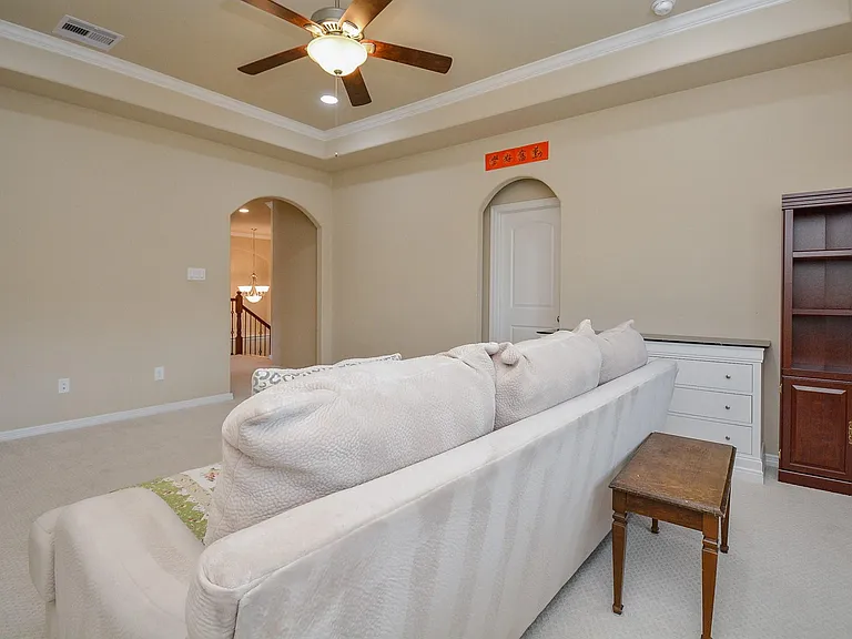 6302 Kennedy Hills Ct — Photo 9