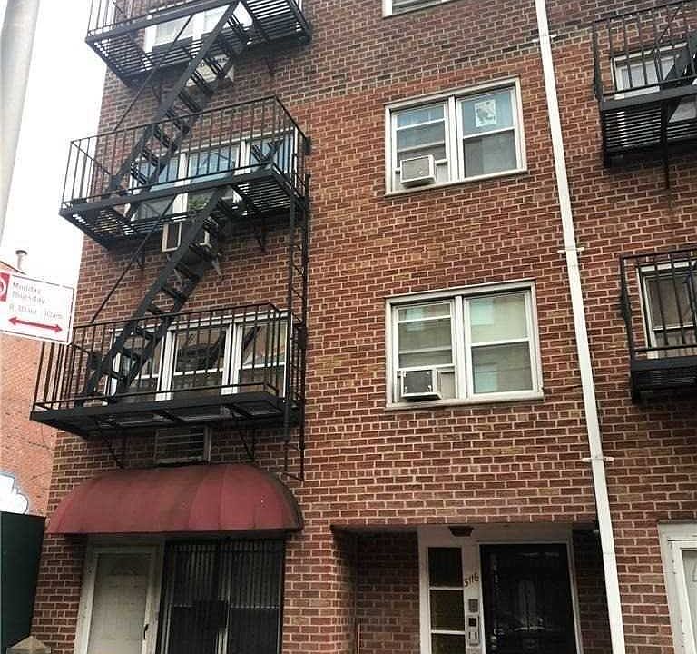 1st image of 3116 31st St