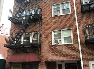 31-16 31st St, Astoria, NY 11106