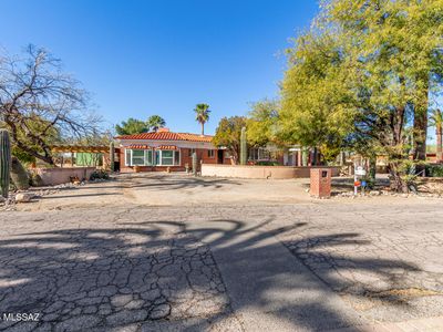 145 N Camino Miramonte, Tucson, AZ, 85716
