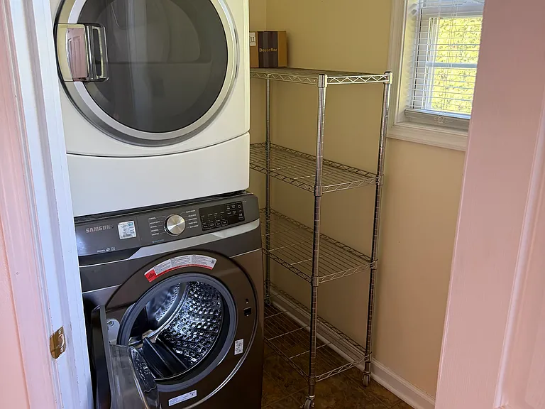 106 Clevenger Ct — Photo 32
