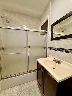 Rented by Compass | media 23