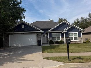 5555 Jeff Dr, Columbia, MO 65203