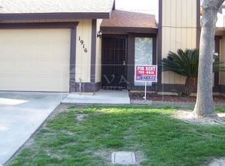 1916 E Harold Ave, Visalia, CA 93292