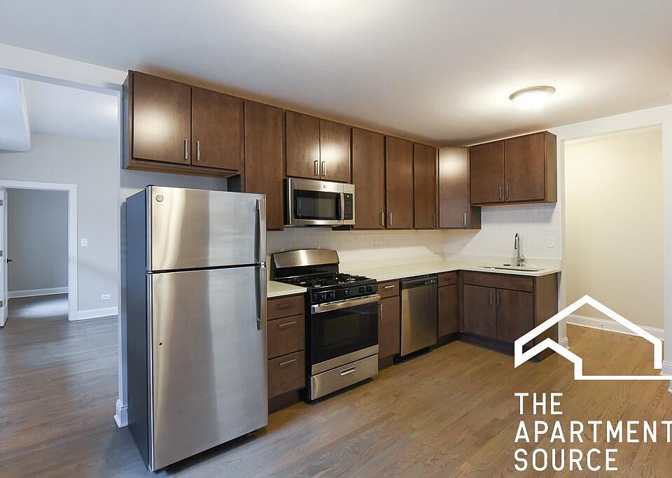1st image of 3405 W Fullerton Ave #F2