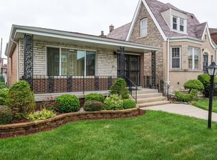 10023 S Forest Ave, Chicago, IL 60628