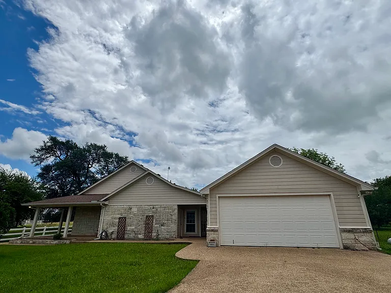 465 Austin Hines Dr — Photo 33