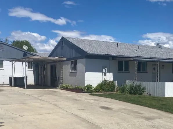 5205/5207 Oahu Ln, Yakima, WA 98908
