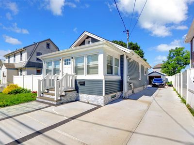 9 Rosedale Avenue, Freeport, NY, 11520