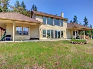 8112 E Antelope Rd, Eagle Pt, OR 97524