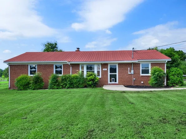 4021 Yager Rd, McMinnville, TN 37110
