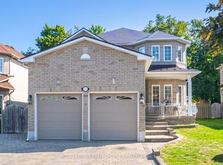 2039 Thompson St, Innisfil, ON L9S 4Z1