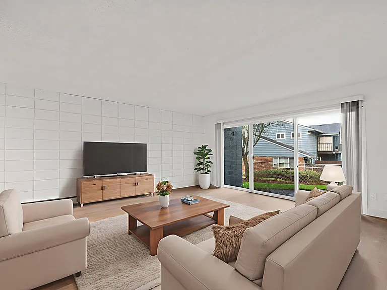 ONE MONTH FREE! Ironwood Greens | Studio, 1 & 2 Bedroom Apartments — Photo 15