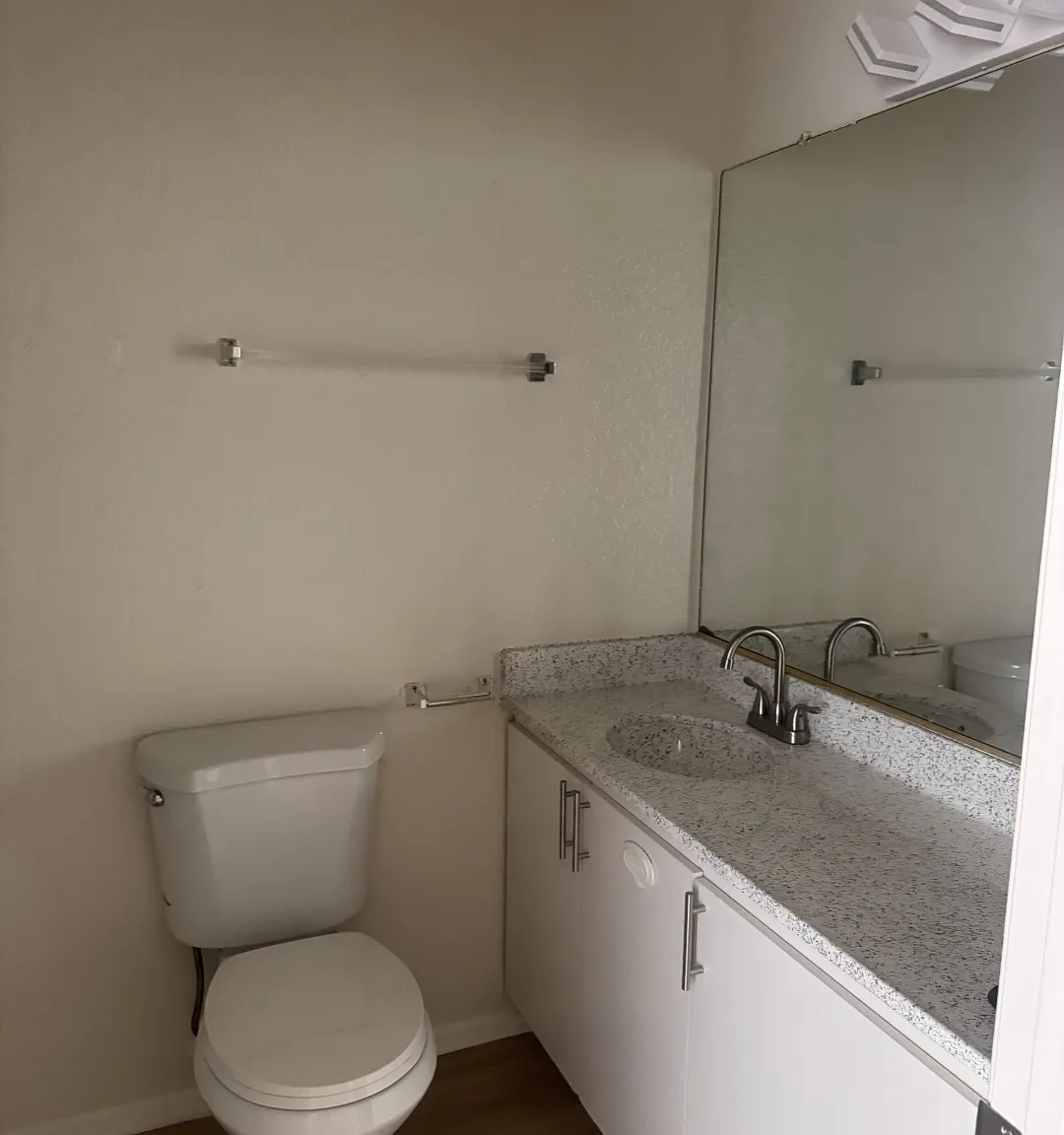 2 bed, $2,495 — Photo 1