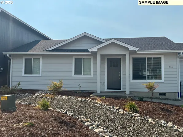 1224 SE Booth Ave, Roseburg, OR 97470