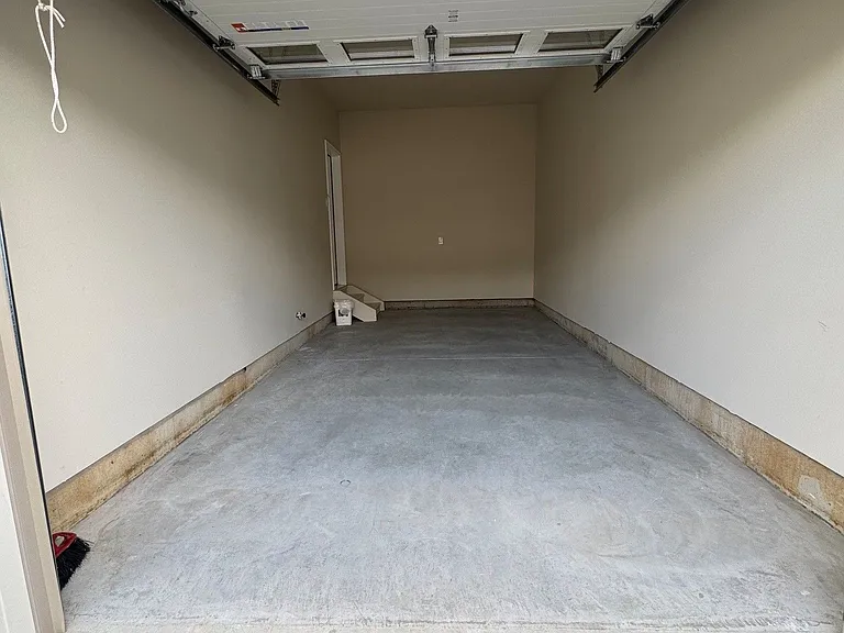 51 Canary St — Photo 3