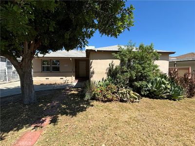 19427 Welby Way, Reseda, CA, 91335