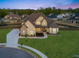 102 Warbler Dr, Madison, AL 35756