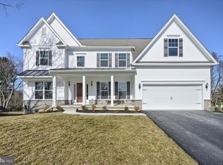 88 Silver Crown Dr, Mechanicsburg, PA 17050