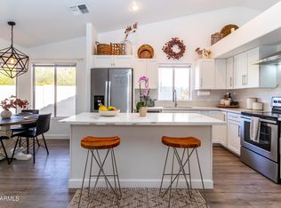 518 S Quail Ln, Gilbert, AZ 85233