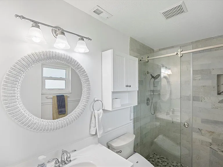 2066 5th Ct SE — Photo 26