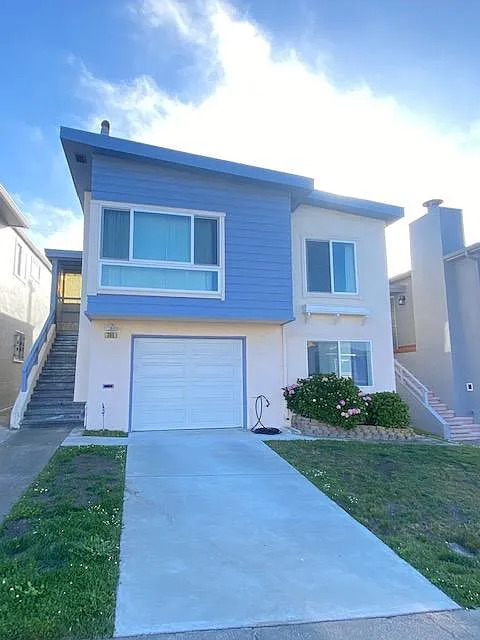 368 Skyline Dr photo 1