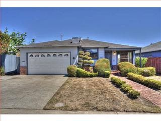 1st image of 444 Briarwood Dr