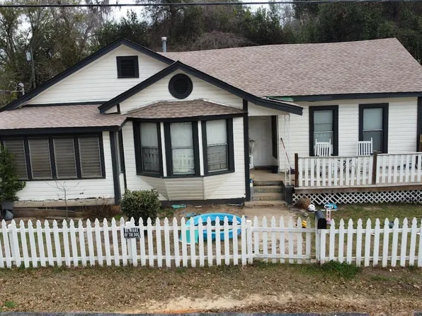 303 S 10th St, Quincy, FL 32351