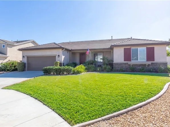 151 Mesquite Ct, Calimesa, CA 92320