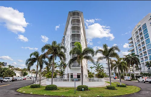 720 Bayshore Dr Photo 1