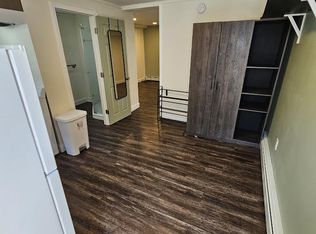 10 Melville St APT 5, Augusta, ME 04330