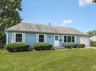 12 Fieldpoint Rd, Montgomery, IL 60538