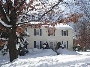 1st image of 2465 Bellwood Dr