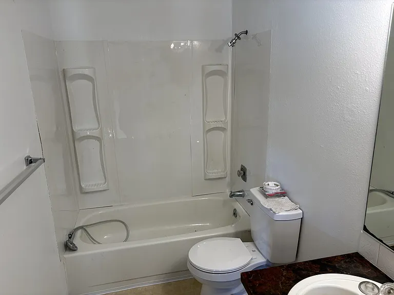 1522 S Balfour Blvd #1 — Photo 18