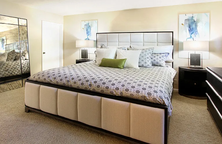 Alpine Village Apartments — Photo 8