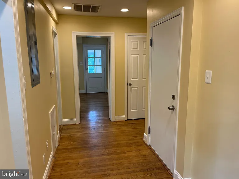 8414 Flower Ave #4 — Photo 8