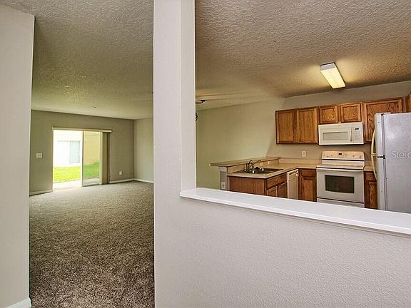 4th image of 557 Cresting Oak Cir #85