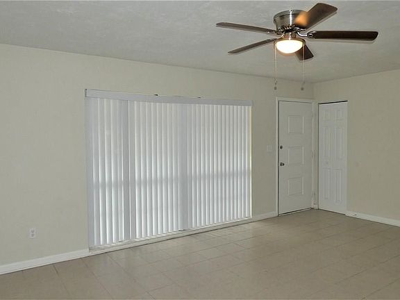 4th image of 5816 NW 29th St