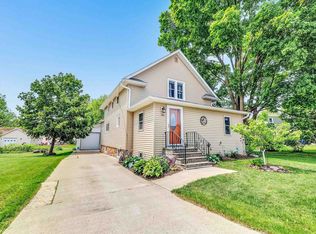 101 S 1st St, Bonduel, WI 54107