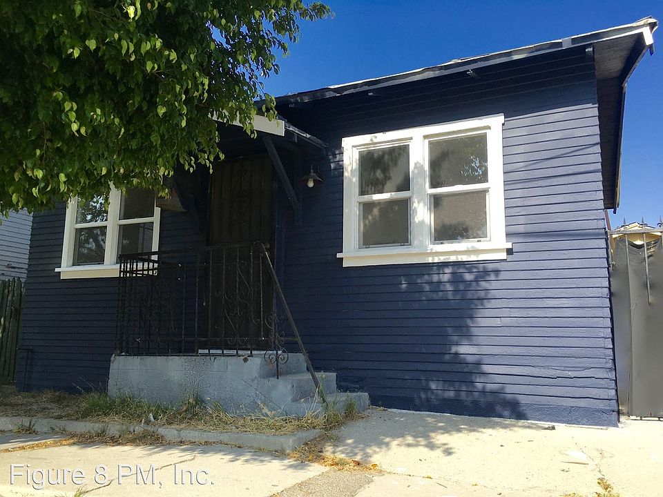 1st image of 3716 S St Andrews Pl
