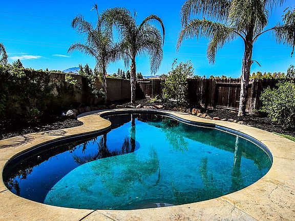 5th image of 4473 Parkview Ct