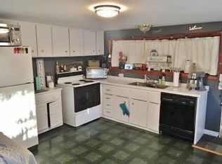 385 Waldoboro Rd, Washington, ME 04574