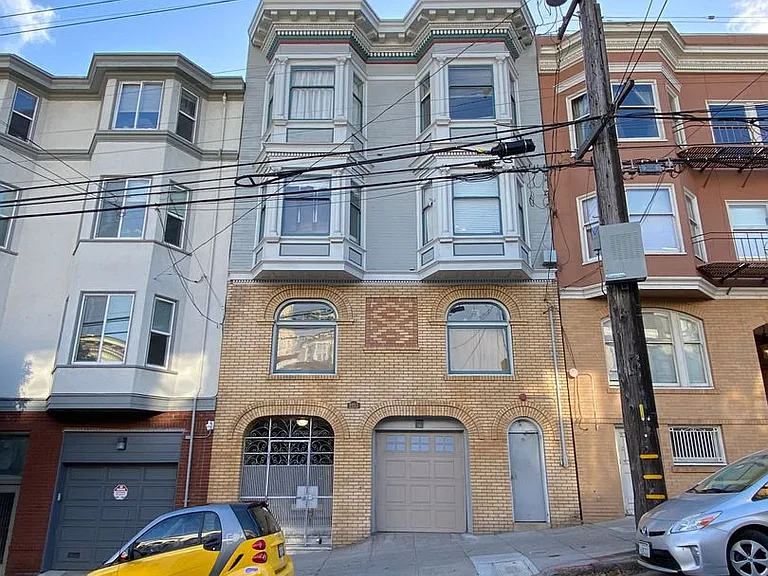 2233 Larkin St #1 — Photo 12