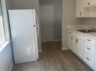 1035 48th St #A, Emeryville, CA 94608