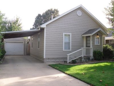 607 W 18th Ave, Hutchinson, KS, 67502