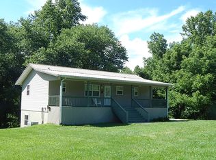 19 Point View Dr, Hayesville, NC 28904