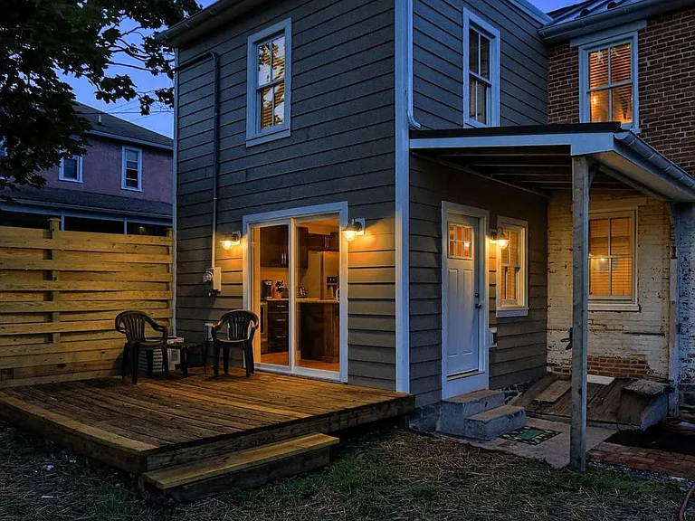 234 N Stratton St — Photo 4