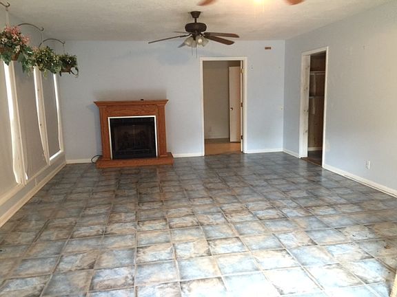 5th image of 6 S Brannon Ct