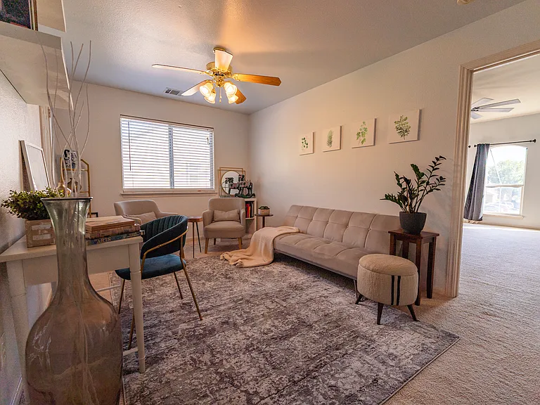 Bonus Room / Loft: Upstairs features a massive flex space, perfect for a second living room, a quiet reading lounge, a playroom, or a spacious home office setup.
