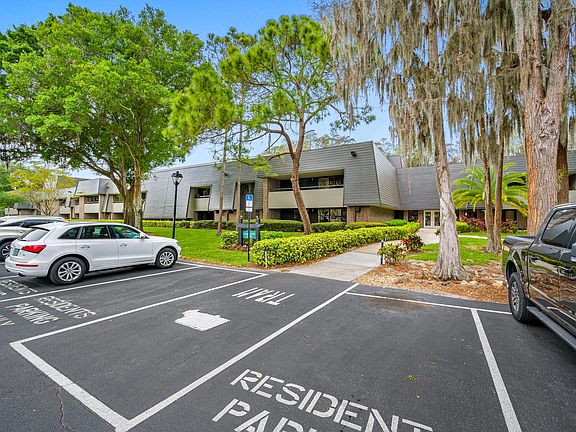 Convenient parking right outside unit for residents and Tram stop.